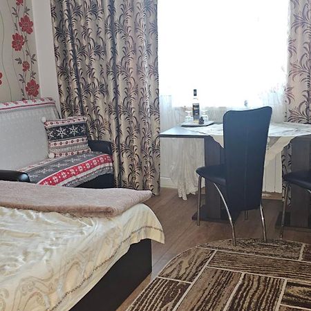 Casa Suzana Lejlighed Piatra Neamţ Eksteriør billede